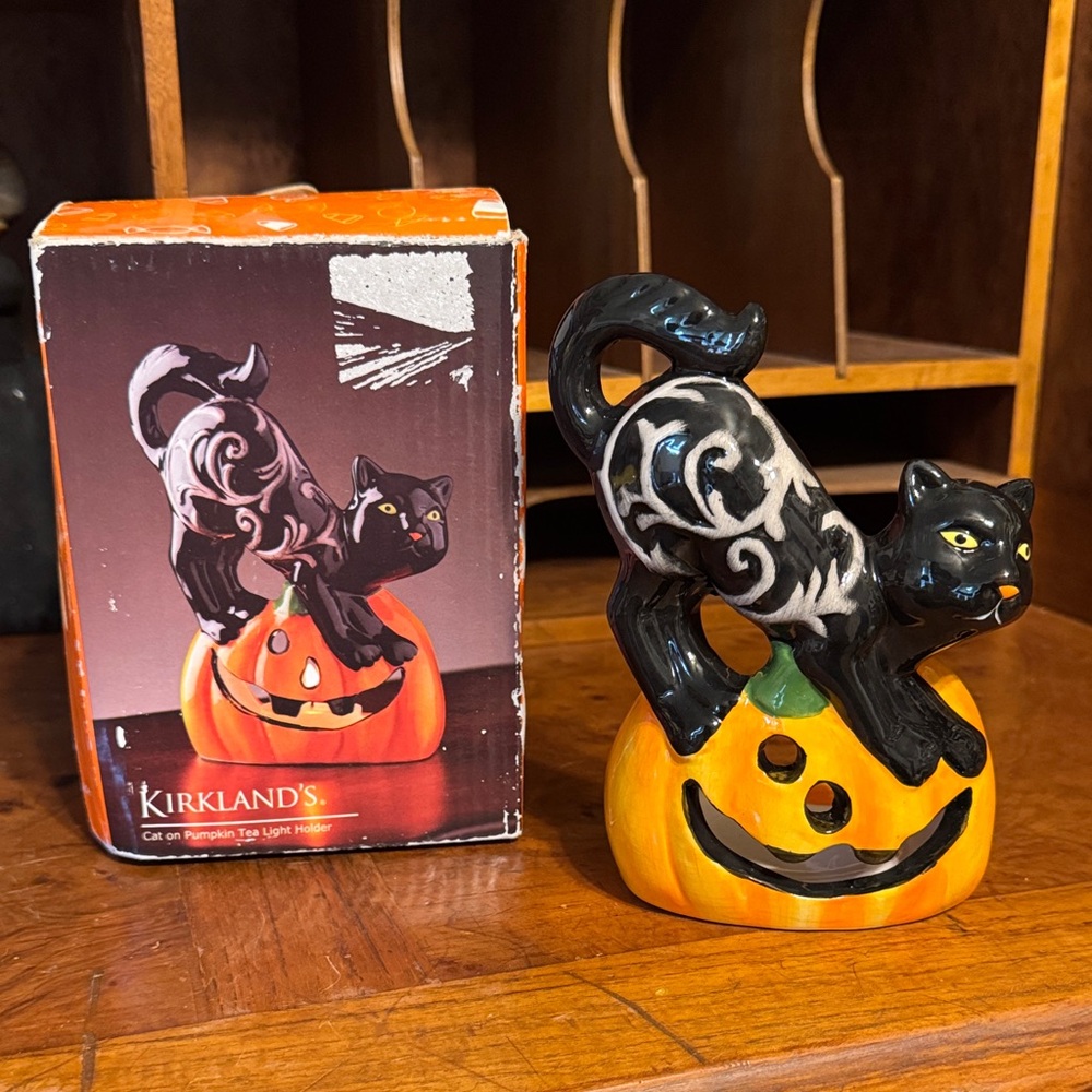 Kirklands Black Cat on Orange Pumpkin Candle Holder nib